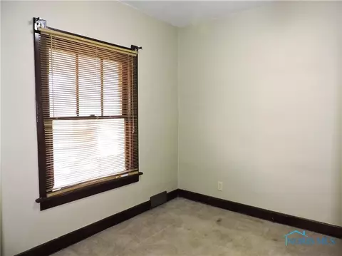 358 Burbank Dr, Toledo, OH 43607 photo 15