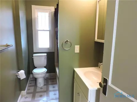 358 Burbank Dr, Toledo, OH 43607 photo 13