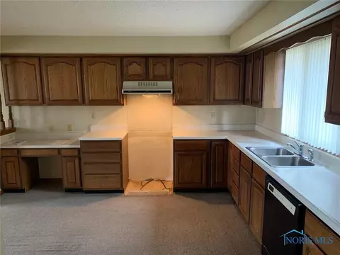 627 Cardinal Dr, Bryan, OH 43506 photo 8