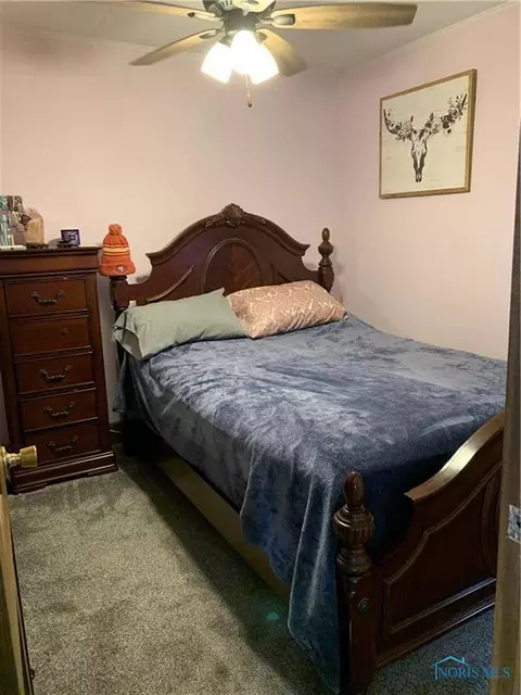 204 Windsor Rd, Walbridge, OH 43465 photo 10