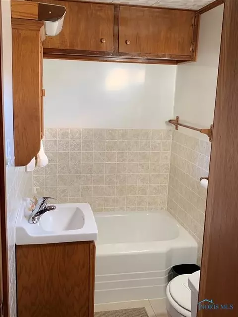 120 Elm St, Deshler, OH 43516 photo 14