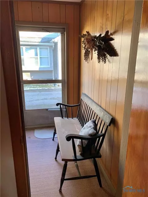 120 Elm St, Deshler, OH 43516 photo 7