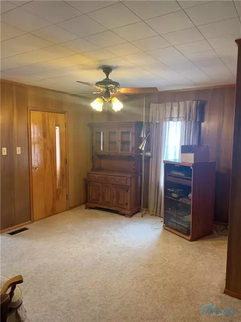 120 Elm St, Deshler, OH 43516 photo 11