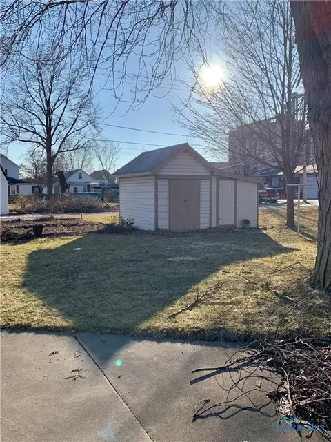 120 Elm St, Deshler, OH 43516 photo 24