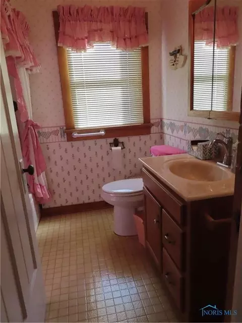 883 E Mulberry St, Bryan, OH 43506 photo 16