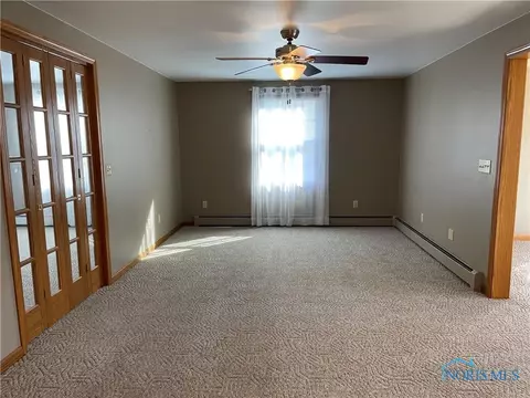 1900 Middle Ct, Bryan, OH 43506 photo 19