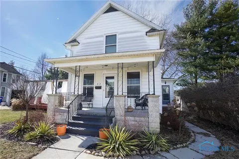 812 Maple Ave, Findlay, OH 45840 photo 1