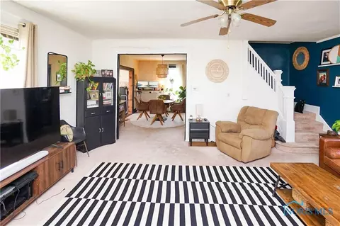 812 Maple Ave, Findlay, OH 45840 photo 4