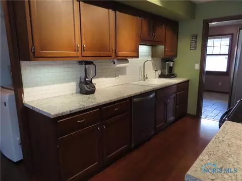 401 Norlick Dr, Bryan, OH 43506 photo 1