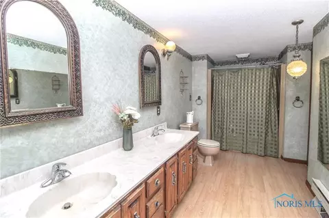 8720 Cedar Point Rd, Oregon, OH 43616 photo 26