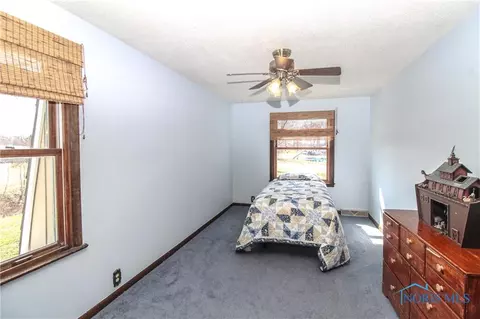 8720 Cedar Point Rd, Oregon, OH 43616 photo 25