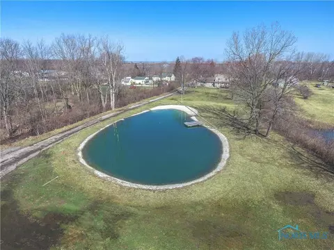 8720 Cedar Point Rd, Oregon, OH 43616 photo 36