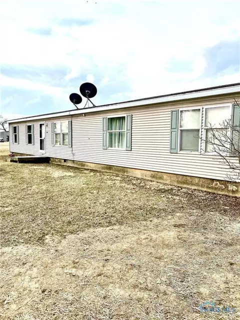 204 Brush St, Kunkle, OH 43531 photo 1