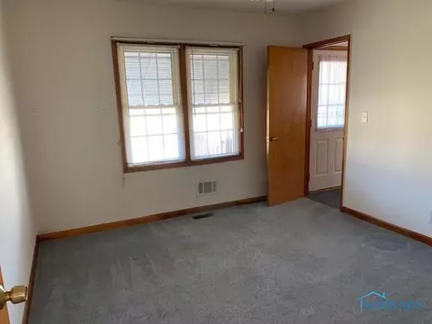 3038 Reen Dr, Toledo, OH 43613 photo 5