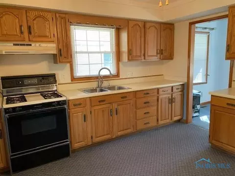 3038 Reen Dr, Toledo, OH 43613 photo 12