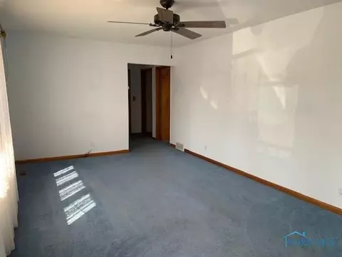 3038 Reen Dr, Toledo, OH 43613 photo 3