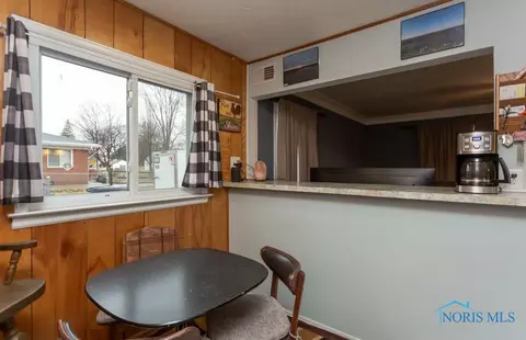 2711 Eldora Dr, Toledo, OH 43613 photo 15