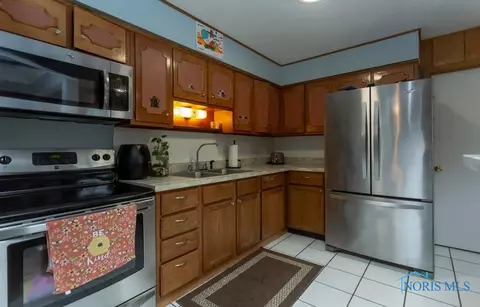 2711 Eldora Dr, Toledo, OH 43613 photo 7