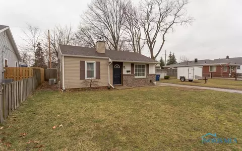 2711 Eldora Dr, Toledo, OH 43613 photo 2