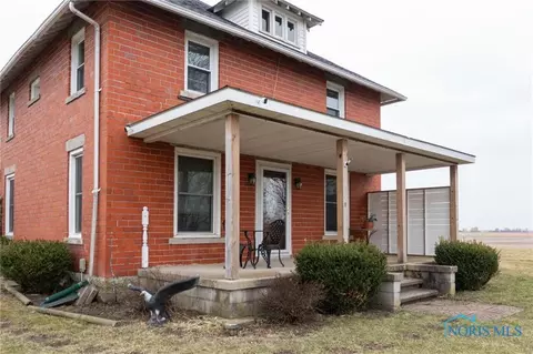 1328 Roundhead Rd, Deshler, OH 43516 photo 2