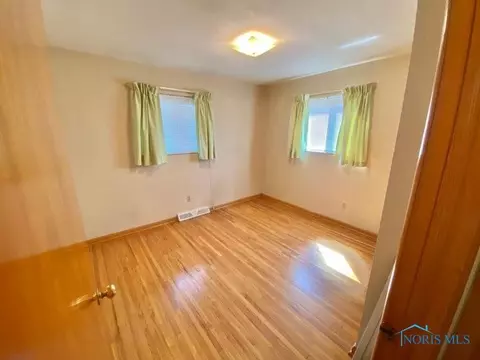 108 Tyler Dr, Walbridge, OH 43465 photo 6