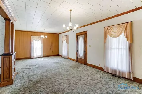 212 S Patterson St, Forest, OH 45843 photo 7