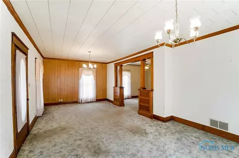 212 S Patterson St, Forest, OH 45843 photo 9