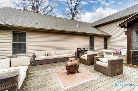 935 Christopher Cir, Ada, OH 45810 photo 46