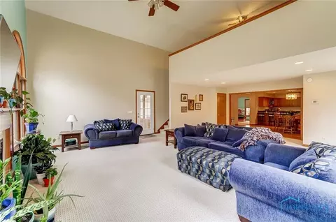 935 Christopher Cir, Ada, OH 45810 photo 22