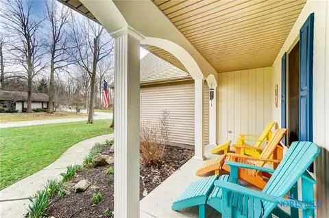 935 Christopher Cir, Ada, OH 45810 photo 4