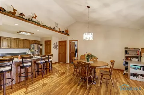 935 Christopher Cir, Ada, OH 45810 photo 16