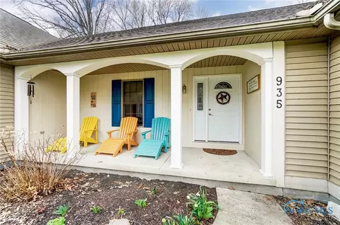 935 Christopher Cir, Ada, OH 45810 photo 3