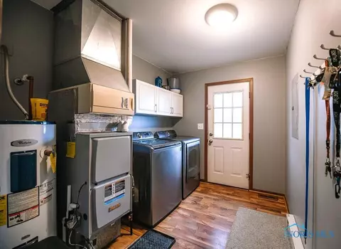 224 N Walnut St, Mccomb, OH 45858 photo 9