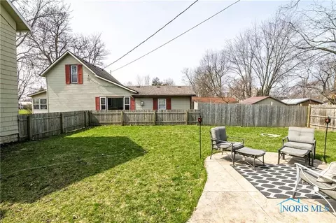 208 E Washington St, Antwerp, OH 45813 photo 5