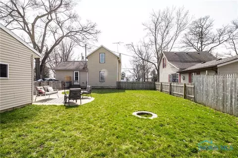 208 E Washington St, Antwerp, OH 45813 photo 7