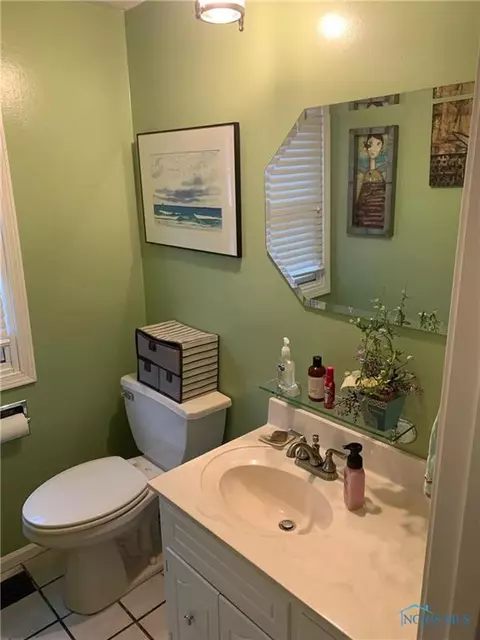 1221 Greendale Ave, Bryan, OH 43506 photo 8