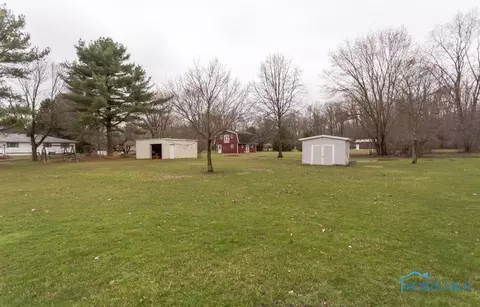 4330 Eber Rd, Monclova, OH 43542 photo 2