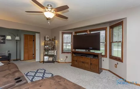 4330 Eber Rd, Monclova, OH 43542 photo 7