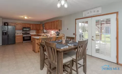 4330 Eber Rd, Monclova, OH 43542 photo 5