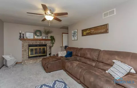 4330 Eber Rd, Monclova, OH 43542 photo 6