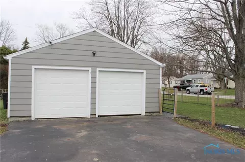 209 Springbrook Dr, Findlay, OH 45840 photo 12