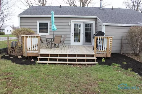 209 Springbrook Dr, Findlay, OH 45840 photo 10
