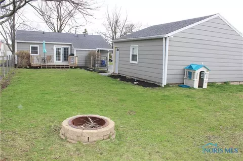 209 Springbrook Dr, Findlay, OH 45840 photo 9