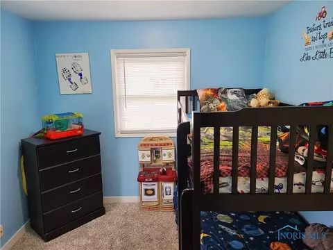 209 Springbrook Dr, Findlay, OH 45840 photo 5