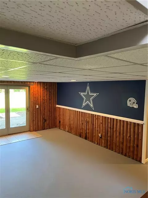 112 Willow Cir, Bryan, OH 43506 photo 11