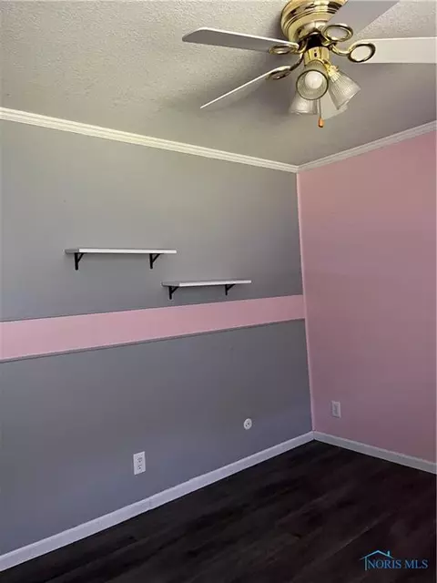 112 Willow Cir, Bryan, OH 43506 photo 8