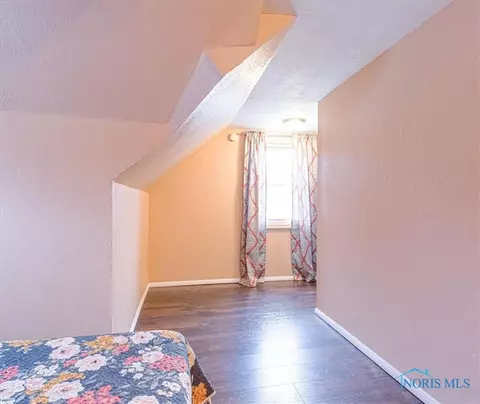2281 Westmonte Rd, Toledo, OH 43607 photo 10