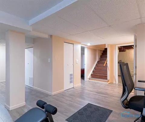 2281 Westmonte Rd, Toledo, OH 43607 photo 24
