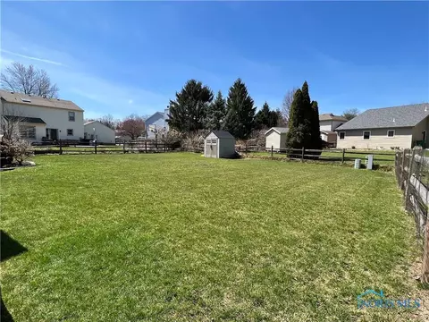 3735 Farmbrook Dr, Sylvania, OH 43560 photo 22