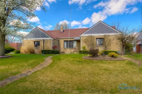 2856 Castleton Ave, Toledo, OH 43613 photo 1